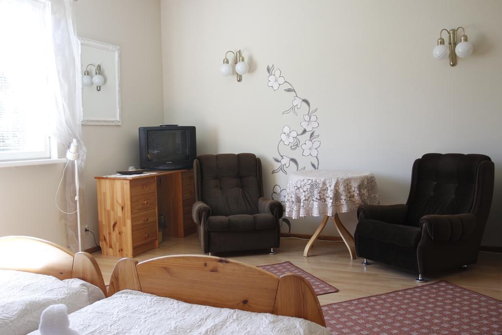 Villa Marleen Pärnu Esterno foto
